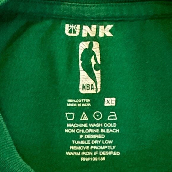 Boston Celtics Champions Big 5 T-Shirt 2008 Faux Signatures Size XL - Picture 4 of 7